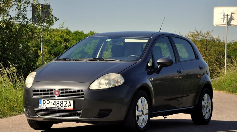 Fiat Punto cena 13999 przebieg: 145558, rok produkcji 2009 z Przemyśl małe 211